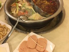 -朱氏胖子烂火锅(洪崖洞店)