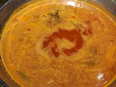 -野山舂·贵州现舂酸汤牛肉(东山店)