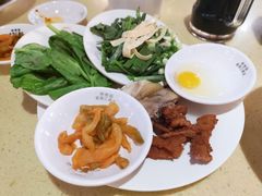 秀才过桥米线-桥香园云南过桥米线(金马碧鸡店)