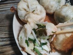 -依云煎包店
