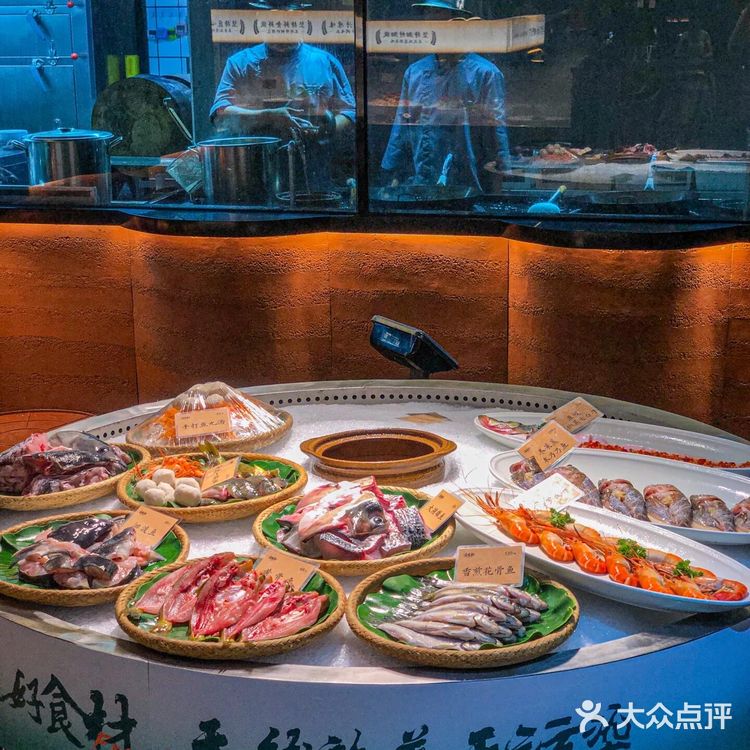 深圳请客王炸！渔家村湘菜馆鲜到破防！