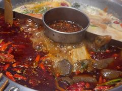 -佬土鹅肠火锅(解放路店)