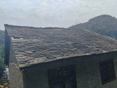 -高荡千年布依古寨旅游景区