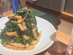 菠菜拌面筋-贯贯吉·清真餐厅(浙江中路店)