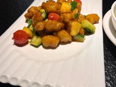 -河畔春天时尚餐厅