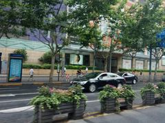 -陆家嘴空中步行连廊