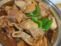 黄焖鸡饭-南城香·饭香串香馄饨香(赵公口店)