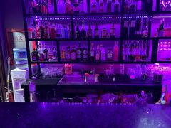 -vimi便利店酒吧