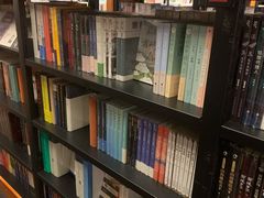-西西弗书店&矢量咖啡(壹方购物中心店)