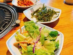 小菜-唯成•韩国炭火烤肉 유성고기