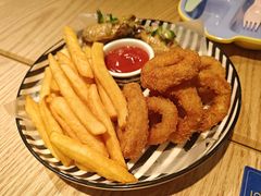 欢聚香脆小吃拼盘-玛尚诺意式餐厅(日月光店)