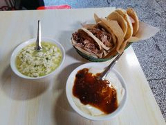 -北关桥老吨熏肉