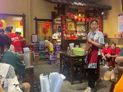 -富正毅三下锅·湘西韵味(天门山索道店)