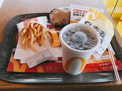 -麦当劳(国际社区店)