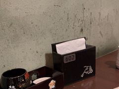 -万岛日本料理铁板烧(万泰国际店)