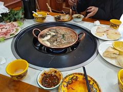 -藏味八珍特色火锅