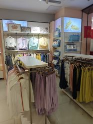 -孩子王(海悦店)
