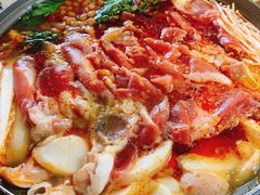 部队锅-MI WU FACTORY米屋美食工厂餐厅(绿地店)