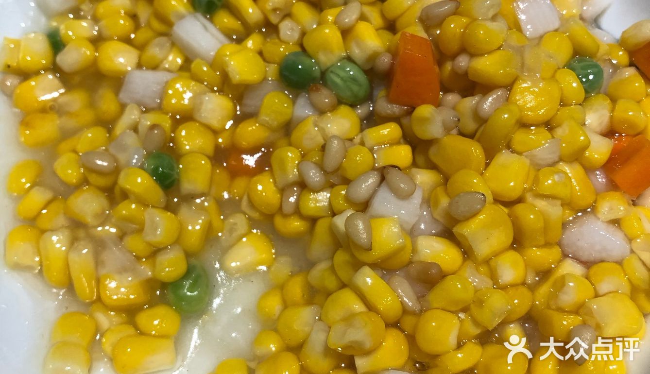 至少很符合我个人口味。装修也还不错