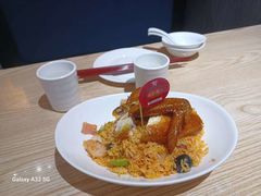 -滋味满屋美食坊(上海街店)