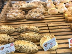 -BROAD面包路·欧式面包(龙湖时代C馆店)