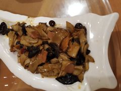 -天天向上素食餐厅(五台山店)
