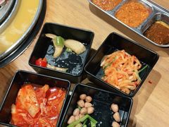 -青瓦炭韩潮烤肉(花园道店)