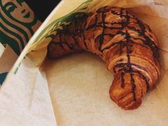 巧克力牛角-星巴克臻选(济南万达店)