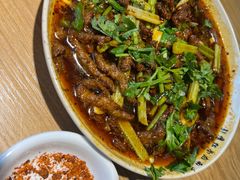火爆牛肉丝-杨三孃跷脚牛肉(中粮鸿云悦街店)