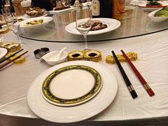 -白金汉爵大酒店-24小时餐厅