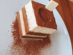 -必胜客(港汇店)