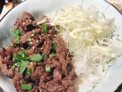幸福满满烧肉饭-醉虎传(南锣鼓巷店)