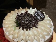奥利奥鲜奶可可-花花卷卷·鲜食蛋糕(静安久光百货店)