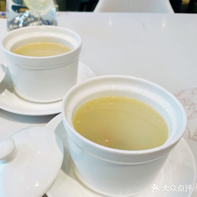 夏都小镇｜不是银杏季也同样美味的融合粤菜