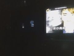 -范特西FANTASY量贩式KTV(民主广场店)