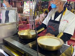 自助取餐区-清真老马家国华牛奶鸡蛋醪糟(正宁路店)