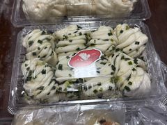 小花卷-白玉兰食品甜凤店(合生汇店)