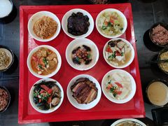 -蓝田九大碗民俗食府(蓝田店)