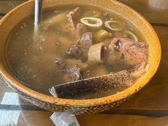 -汤锅大王(新平曹苏黄牛汤锅有限公司)