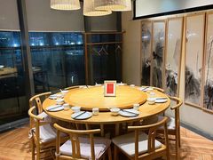 -柒月小火炉·新派川菜(金狮广场店)