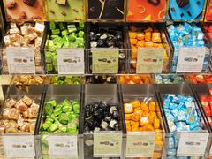 -VENCHI 闻绮(北京国贸商城店)