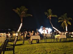 -JW万豪厨房餐厅·滨海草坪烧烤·海鲜·海景(三亚绿发山海天JW万豪酒店)