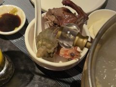 -半岛翡丽海鲜自助餐厅(观风亭店)