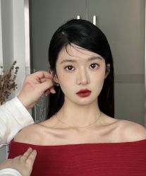 -明天见·化妆造型工作室