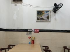 -老游独一佳湘菜馆(高新四路店)