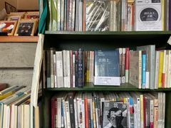 -麦田书店(国防路店)