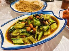-霄汉牛三鲜湖北砂锅菜(万松园2店)