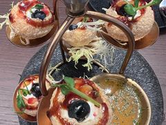 鱼籽三文鱼脆球-Shantek象提南亚西餐厅&Bistro(淮海中路店)