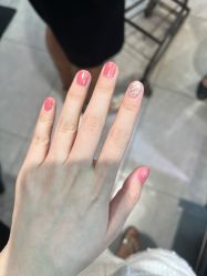 -宥莉·ULLY 痘敏肌•科技皮肤管理中心