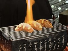 -蟹犇前•帝王蟹雪蟹(陆家嘴店)